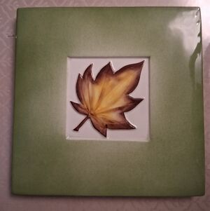 Green and Yellow Leaf Wall Decor